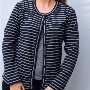 Vintage Liz Claiborne Liz Sport striped cardigan. Button up navy striped top